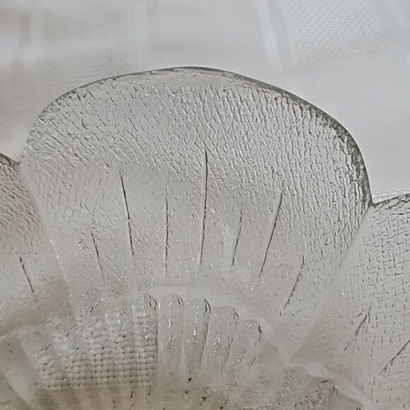 Clear Glass Fruit Bowl 10"-10" - Picture 14 of 16